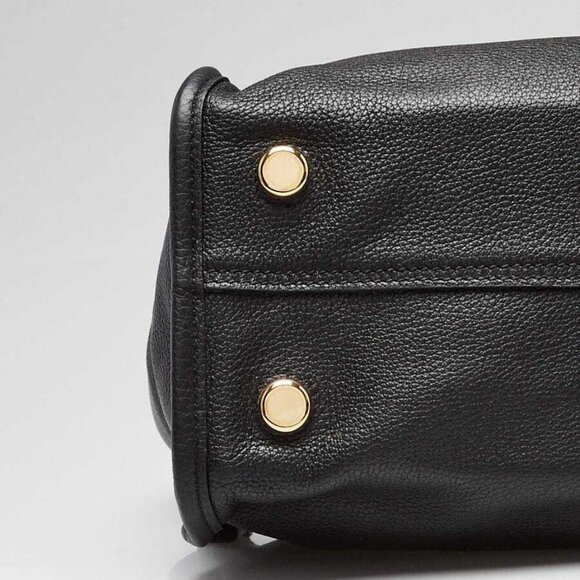 Gucci Black Pebbled Leather Small Logo Tote Bag - Picture 5 of 12